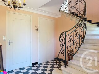  Maison � vendre 7 pi�ces 206 m�