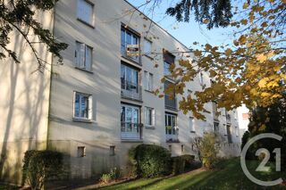  Appartement à louer 4 pièces 71 m²