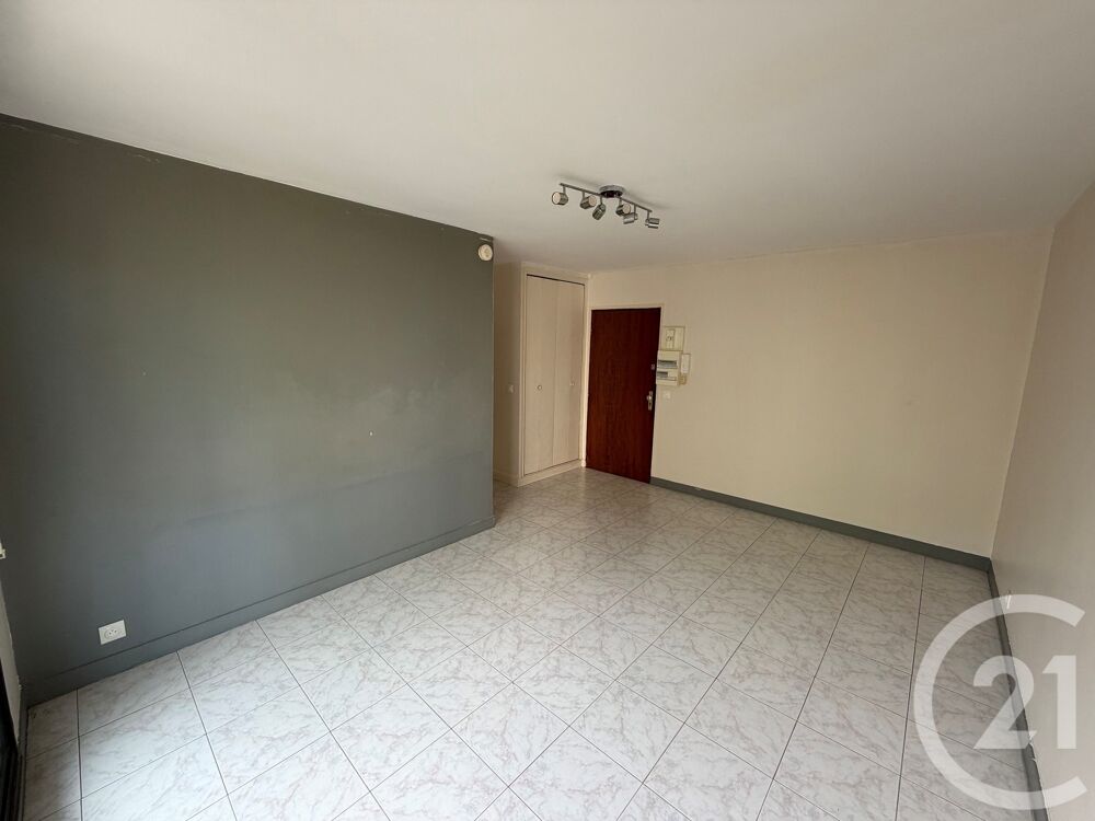 location Appartement - 2 pièce(s) - 40 m² Drancy (93700)