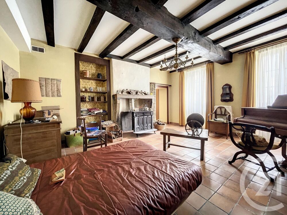 vente Maison - 7 pi�ce(s) - 190 m� Verneuil-en-Bourbonnais (03500)