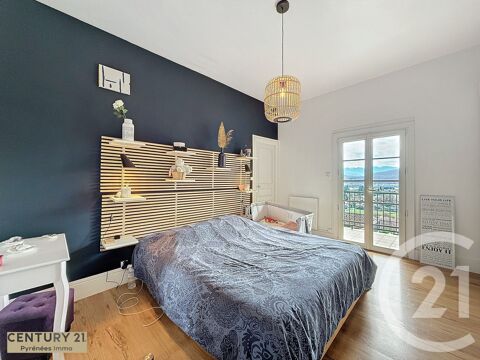  Maison  vendre 4 pices 320 m