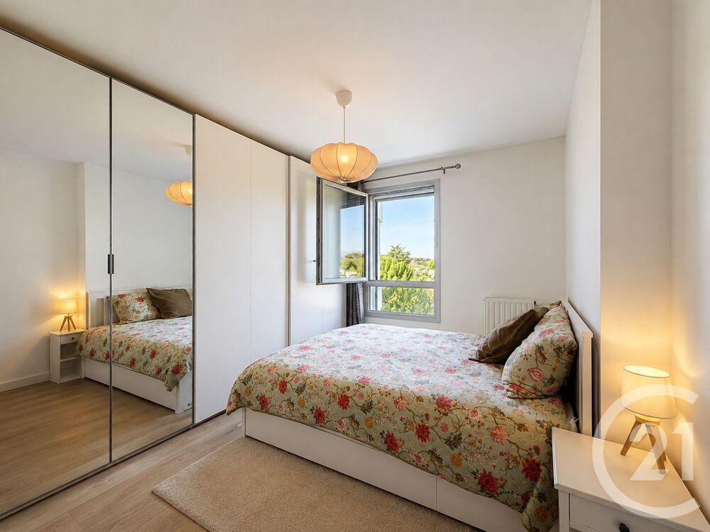 vente Appartement - 3 pièce(s) - 64 m² Antibes (06600)