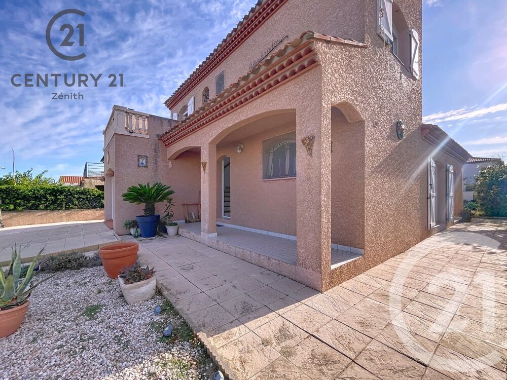 À Vendre Villa lumineuse proche mer Secteur du Lido R....