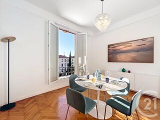  Appartement à vendre 4 pièces 134 m²