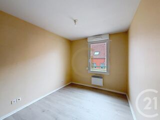  Appartement à louer 3 pièces 60 m²