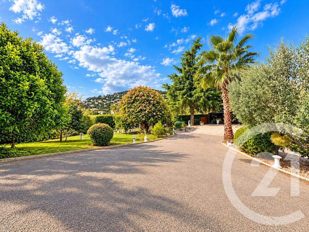 à vendre  Maison Antibes (06600)