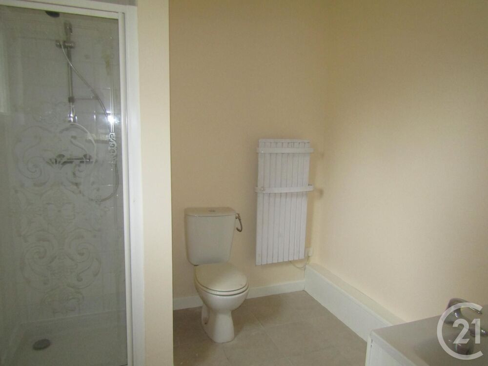 vente Maison - 4 pièce(s) - 154 m² Luché-sur-Brioux (79170)