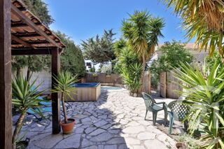  Maison � vendre 9 pi�ces 217 m�