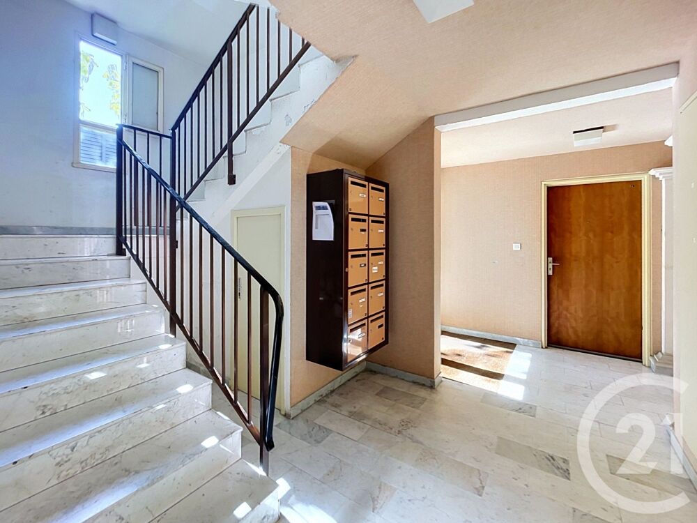 Appartement 1 pièce 34 m² · à Bagnols sur Ceze · 34 m² · 48 000 €