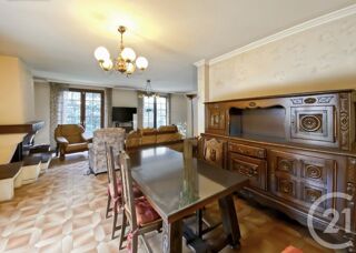  Maison à vendre 7 pièces 205 m²