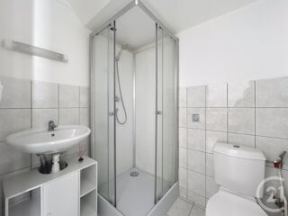  Appartement à louer 2 pièces 39 m²