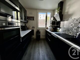  Appartement � vendre 4 pi�ces 74 m�