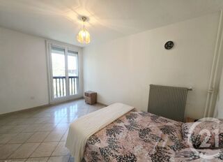  Appartement à vendre 4 pièces 79 m²