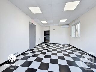  Appartement à louer 2 pièces 39 m²