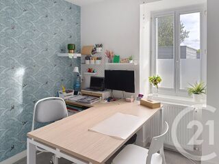  Immeuble � vendre 142 m�