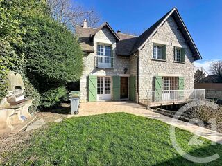  Maison � vendre 6 pi�ces 196 m�