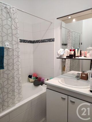  Appartement � vendre 3 pi�ces 59 m�
