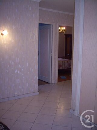  Maison à louer 5 pièces 101 m²