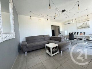  Appartement à louer 4 pièces 83 m²