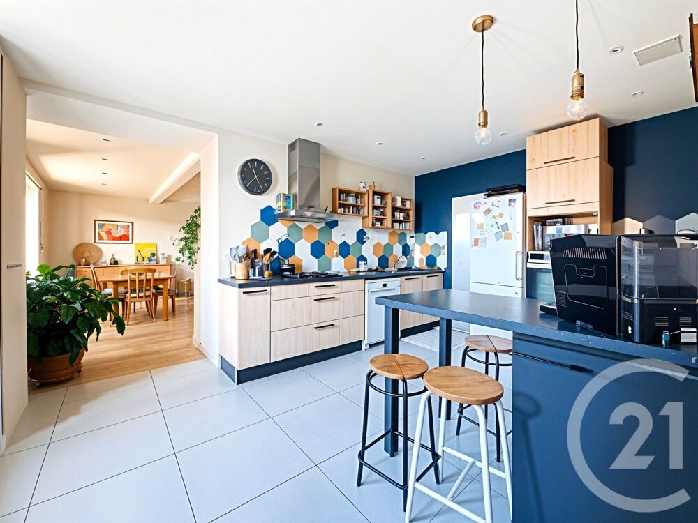 Maison 5 pièces 120 m² · à Corbas · 120 m² · 322 000 €