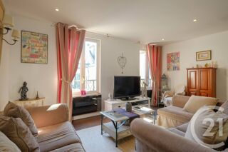  Appartement � louer 5 pi�ces 140 m�