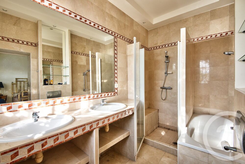 � vendre  Appartement Nice (06300)