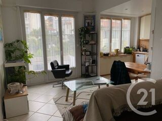  Appartement à louer 2 pièces 40 m²
