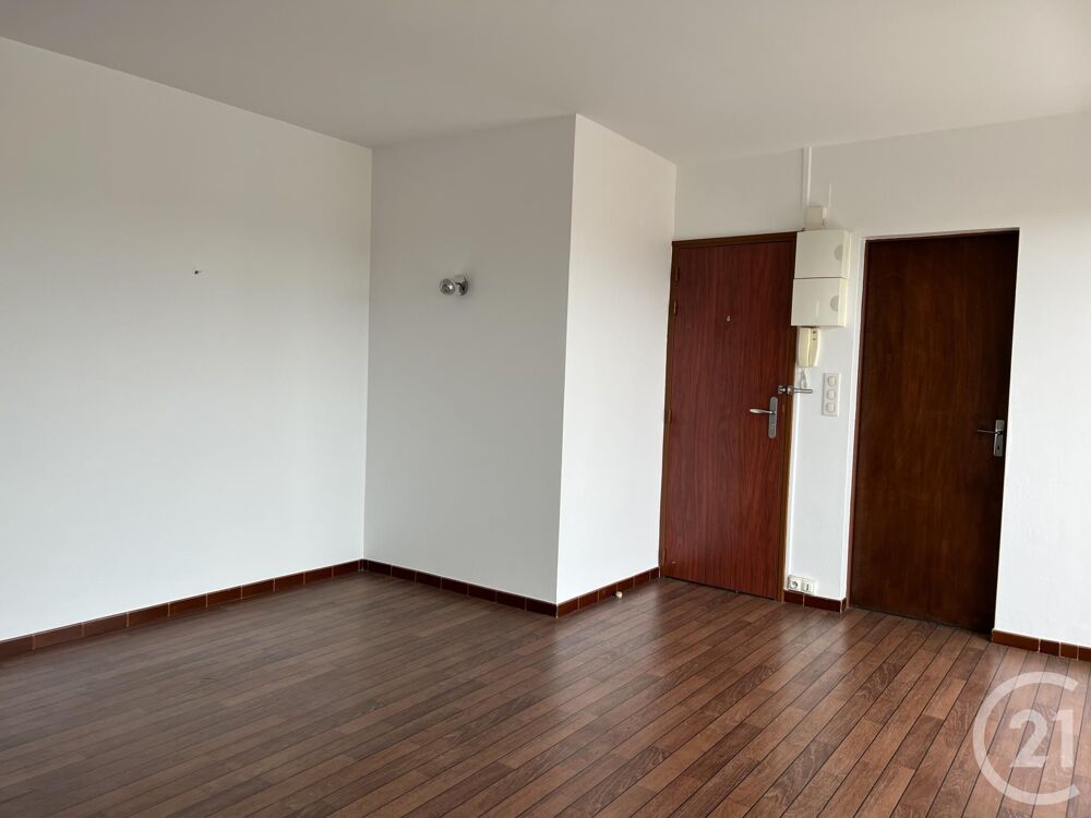 A vendre - DAX Centre Ville : Studio au 5ème et dernier ....