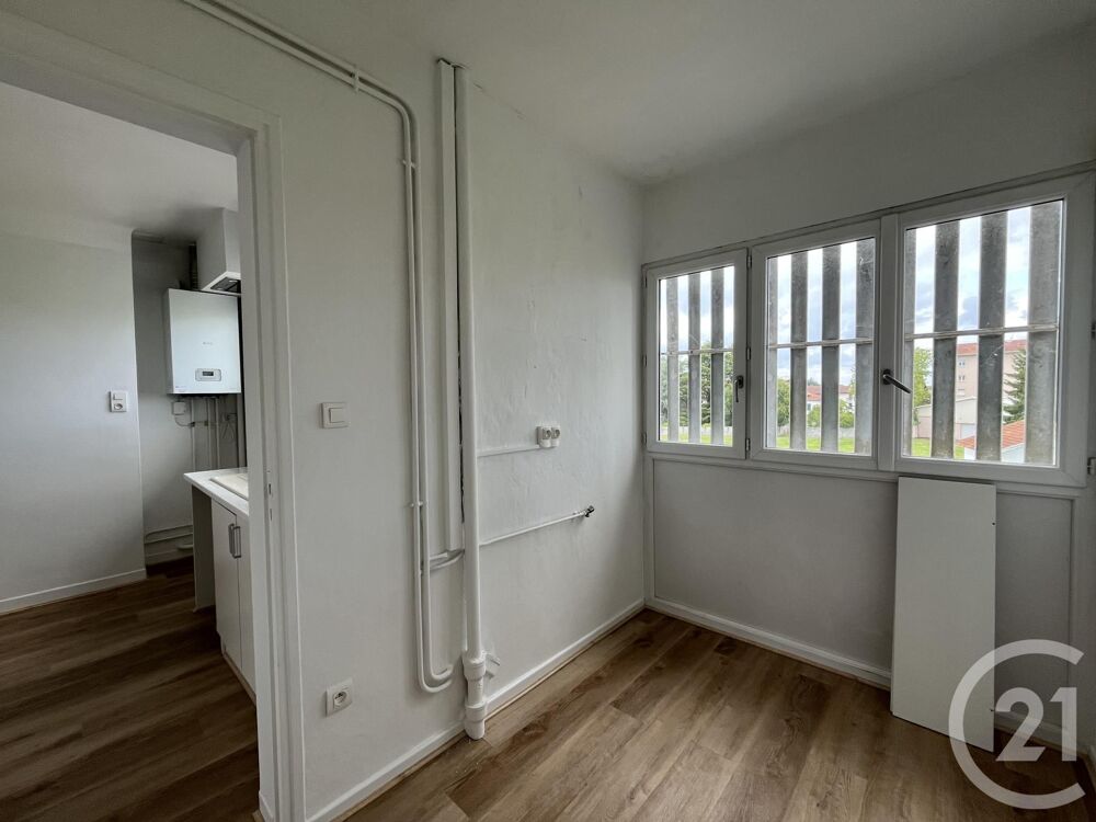 location Appartement - 3 pièce(s) - 91 m² Dax (40100)
