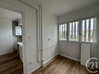 location Appartement - 3 pièce(s) - 91 m² Dax (40100)