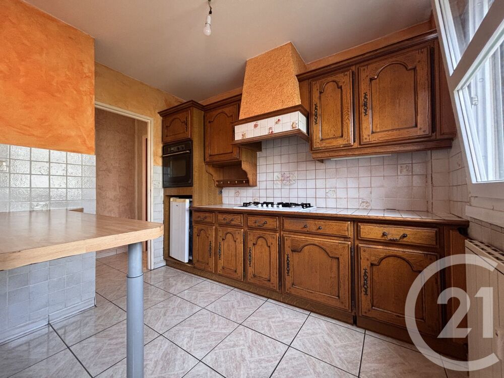 CENTURY 21 CHAPRAIS IMMOBILIER à Besançon vous propose :....