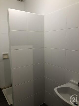  Maison à louer 3 pièces 75 m²