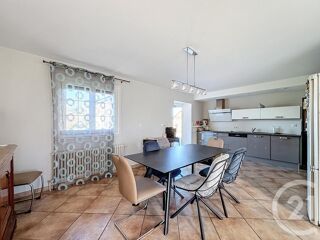  Maison � vendre 6 pi�ces 260 m�