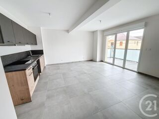  Appartement à louer 3 pièces 63 m²