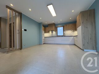  Maison � louer 4 pi�ces 130 m�