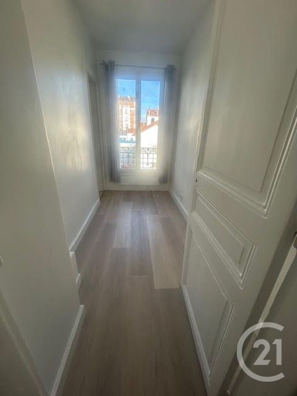 location Appartement - 3 pièce(s) - 31 m² Asnières-sur-Seine (92600)