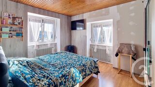  Maison à vendre 6 pièces 374 m²