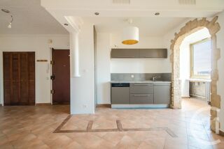  Appartement à louer 3 pièces 56 m²