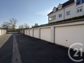 Parking / Garage � vendre 12 m�