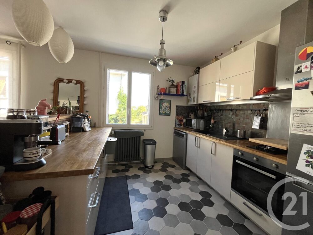 location Maison - 4 pièce(s) - 96 m² Tours (37000)
