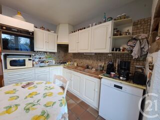  Maison  vendre 7 pices 217 m