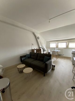  Appartement à louer 1 pièce 16 m²