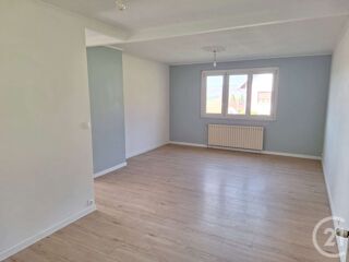  Maison à louer 5 pièces 79 m²