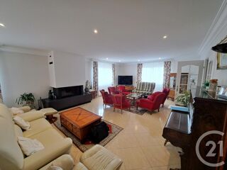  Maison à vendre 8 pièces 376 m²