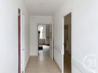location Appartement - 3 pièce(s) - 76 m² Saint-Nicolas-de-Redon (44460)