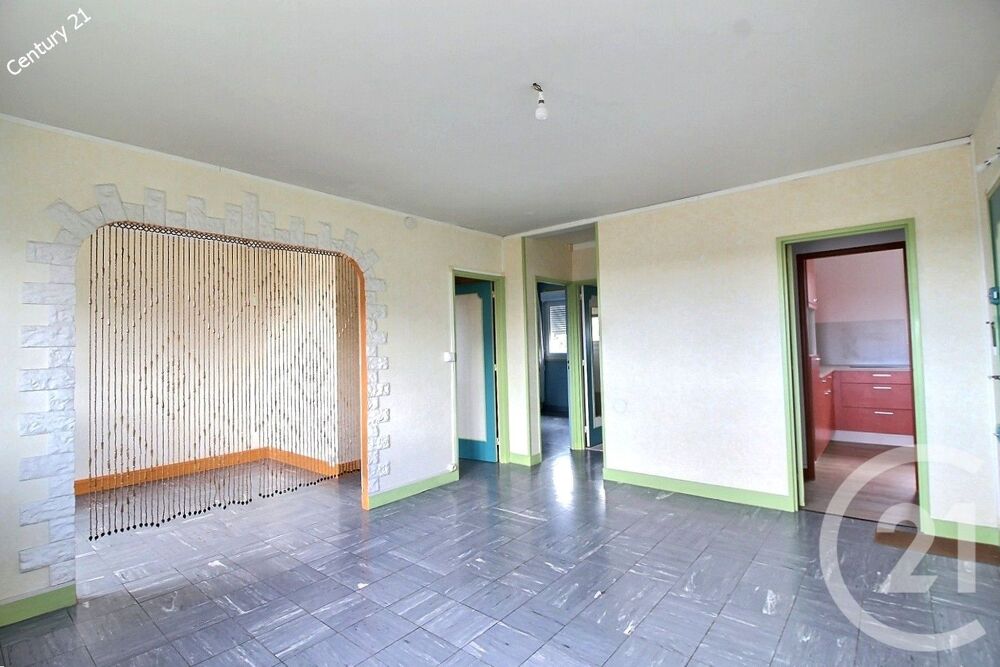 Appartement de type F5 situé à Château-Thierry, dans un ....