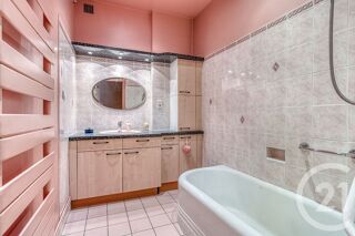  Appartement � vendre 3 pi�ces 83 m�