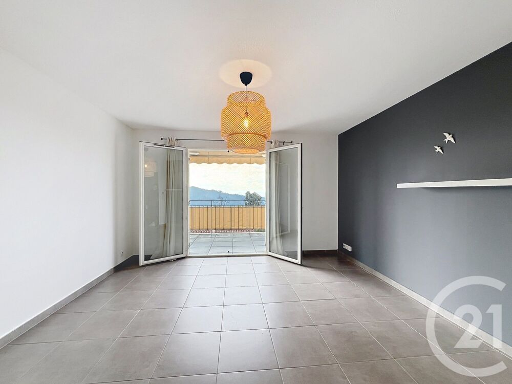 location Appartement - 2 pièce(s) - 42 m² Tanneron (83440)