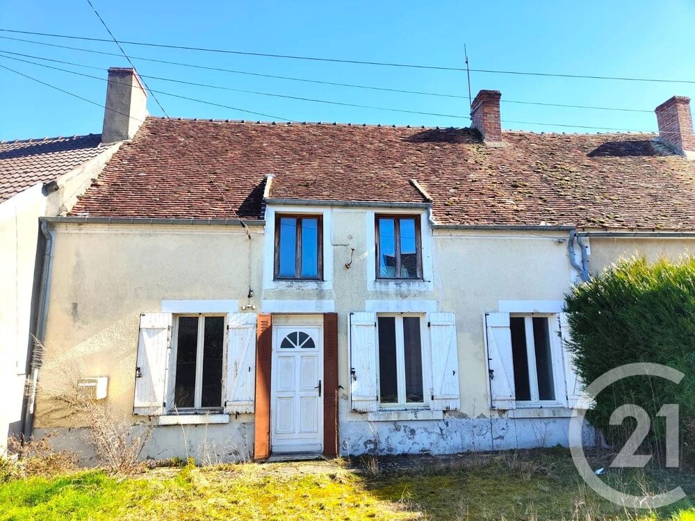 Découvrez cette charmante maison à rénover située dans u....