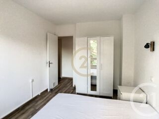  Appartement à louer 2 pièces 48 m²
